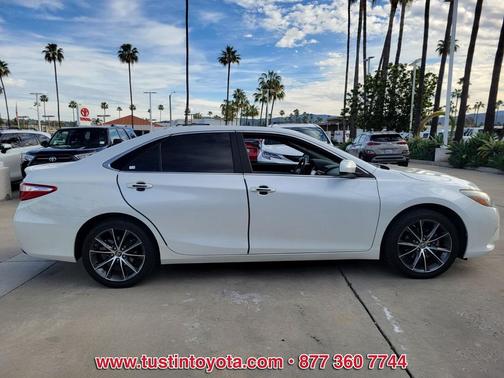 2017 Toyota Camry XLE