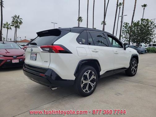2022 Toyota RAV4 Prime XSE