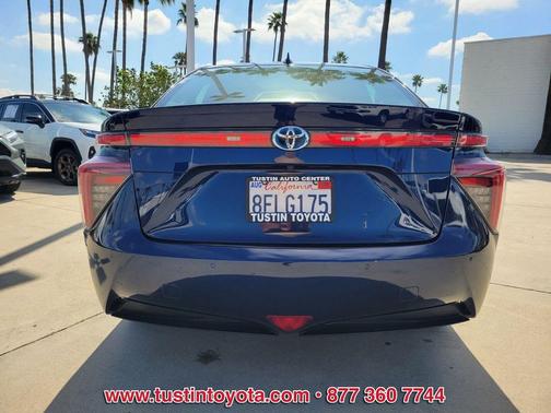 Nautical Blue Metallic 2018 Toyota Mirai Base