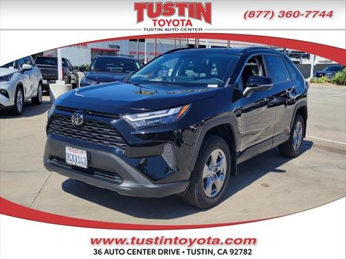 2022 Toyota RAV4 XLE