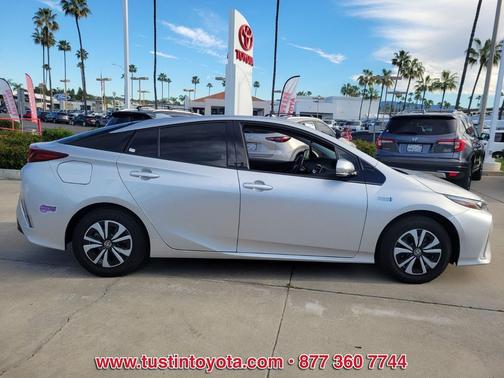 2019 Toyota Prius Prime Plus