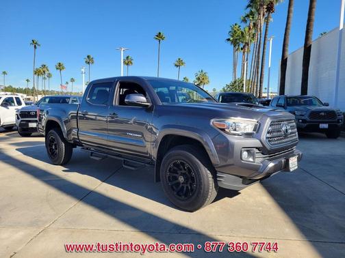 2017 Toyota Tacoma TRD Sport