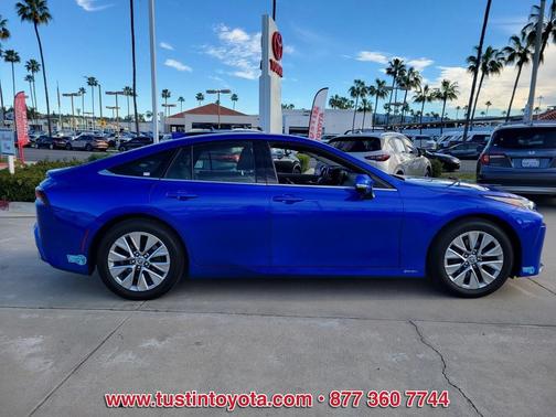 2024 Toyota Mirai Base