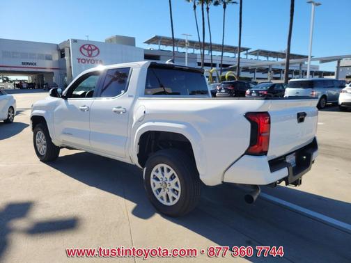 2025 Toyota Tacoma SR5
