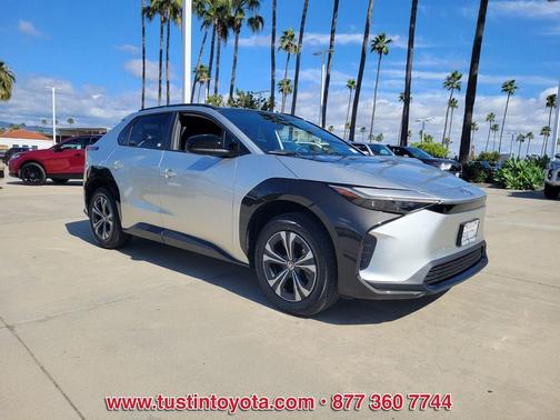 Elemental Silver Metallic 2023 Toyota bZ4X XLE