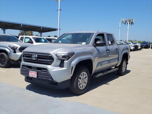 2025 Toyota Tacoma SR
