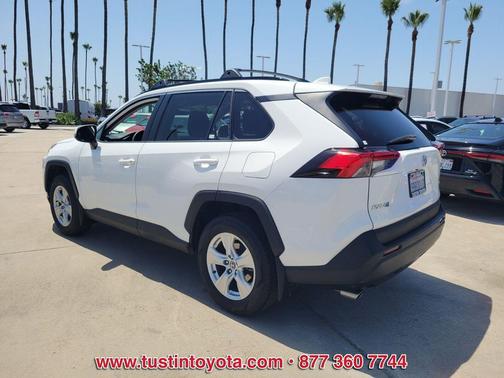 Super White 2020 Toyota RAV4 XLE