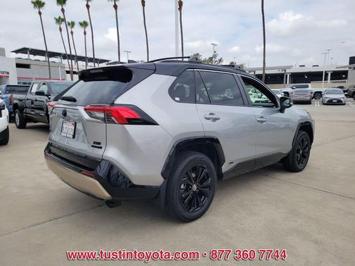 Midnight Black Metallic 2023 Toyota RAV4 Hybrid SE