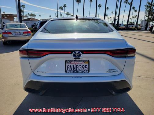 2021 Toyota Mirai Base