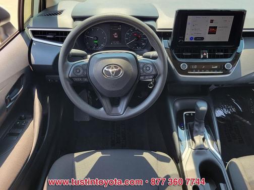 2024 Toyota Corolla Hybrid LE
