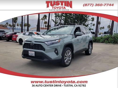 2022 Toyota RAV4 XLE Premium