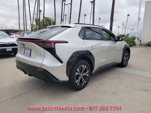 Silver Metallic 2025 Toyota bZ4X XLE