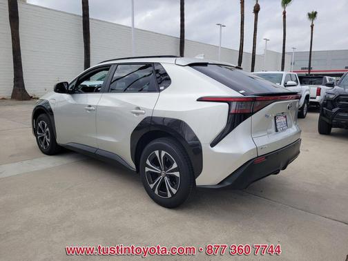 Silver Metallic 2025 Toyota bZ4X XLE