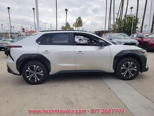 Silver Metallic 2025 Toyota bZ4X XLE