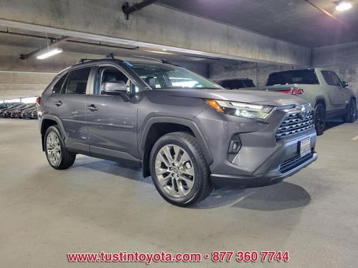 2022 Toyota RAV4 XLE Premium