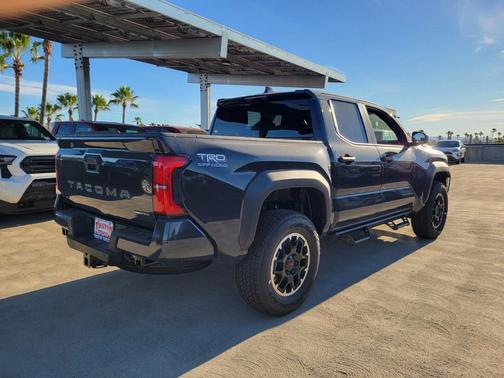 2026 Toyota Tacoma Hybrid TRD Off-Road