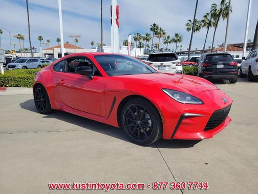 2024 Toyota GR86 Premium