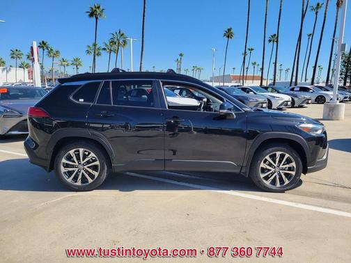 2022 Toyota Corolla Cross XLE