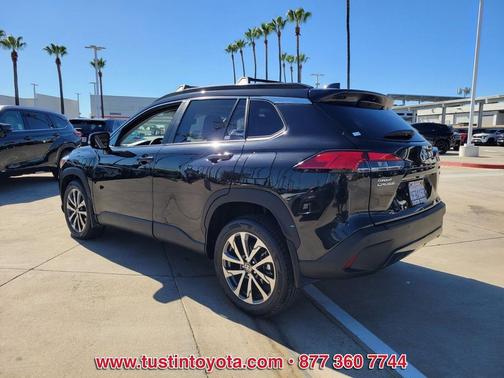 2022 Toyota Corolla Cross XLE