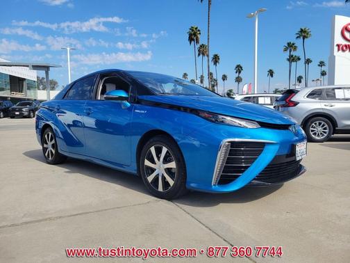 2019 Toyota Mirai Base