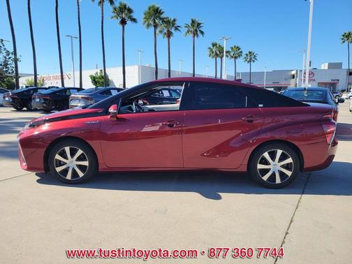 2019 Toyota Mirai Base