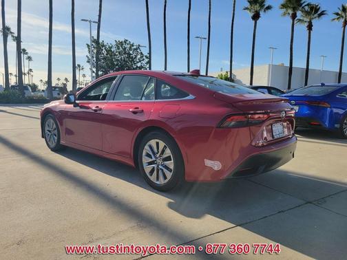 2023 Toyota Mirai Base