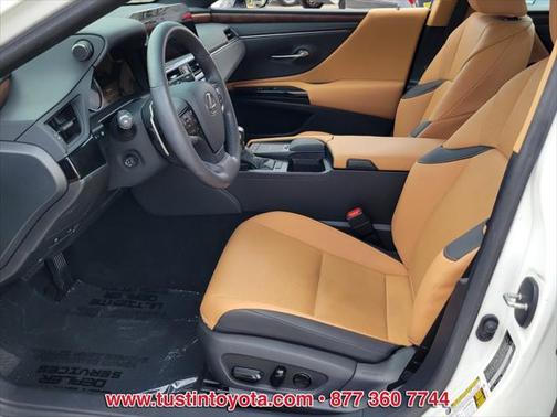 2022 Lexus ES 350 Base