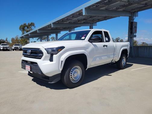 2025 Toyota Tacoma SR