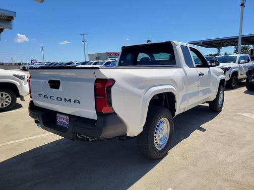 2025 Toyota Tacoma SR