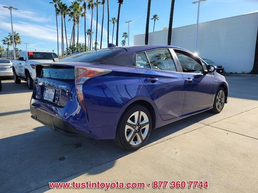 2016 Toyota Prius Four
