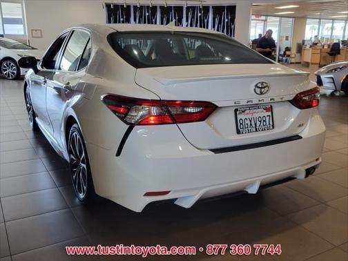 2019 Toyota Camry SE