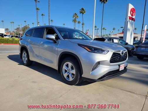 2023 Toyota Highlander L