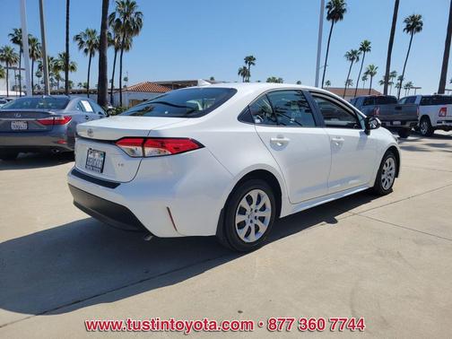 Ice Cap 2023 Toyota Corolla LE