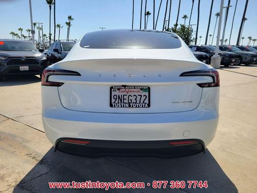 Pearl White Multi-Coat 2024 Tesla Model 3 Long Range