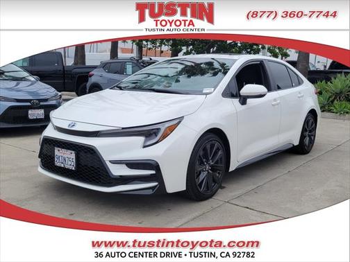2024 Toyota Corolla Hybrid SE