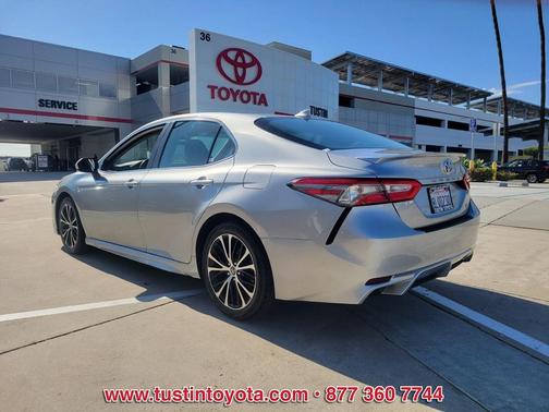 2019 Toyota Camry SE