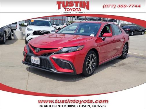 2024 Toyota Camry SE