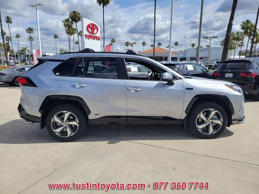 Silver Sky Metallic 2024 Toyota RAV4 Prime SE