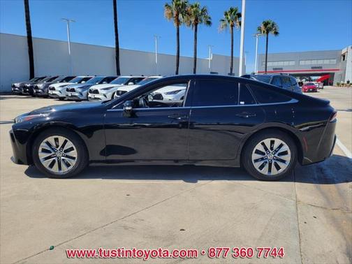 2023 Toyota Mirai Base