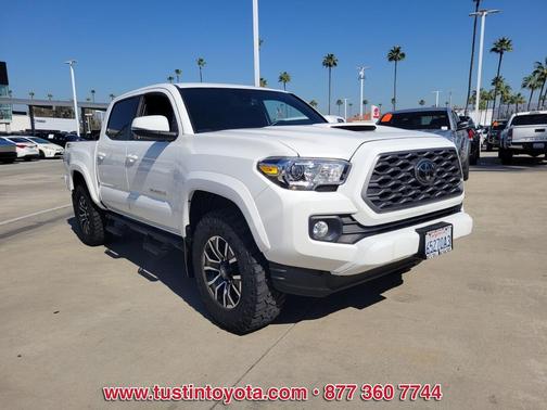 2020 Toyota Tacoma TRD Sport