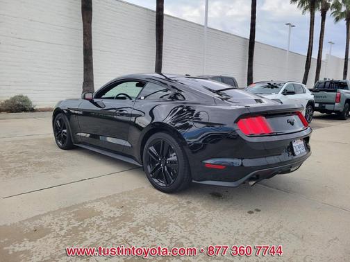 2015 Ford Mustang EcoBoost Premium