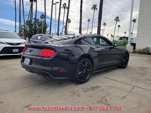 2015 Ford Mustang EcoBoost Premium