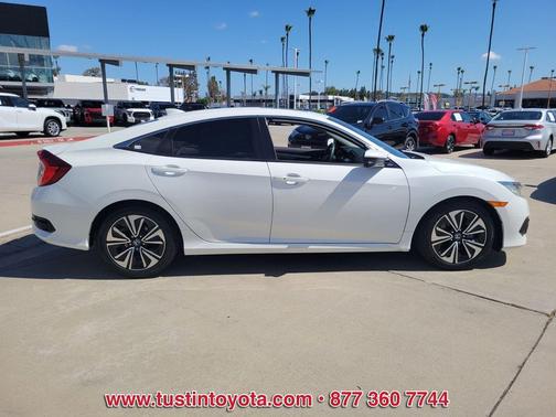 White 2017 Honda Civic EX-T