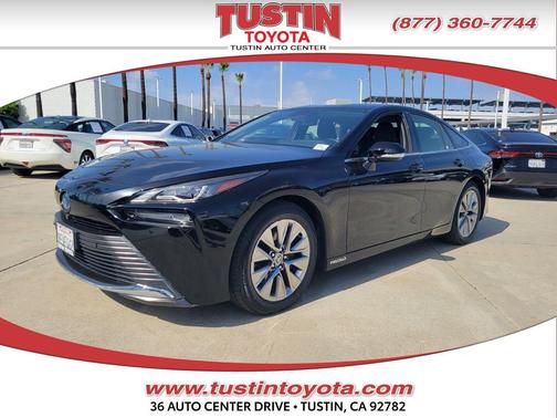 Black 2022 Toyota Mirai Base