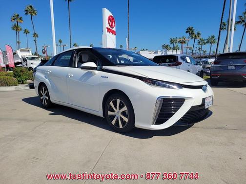 2019 Toyota Mirai Base
