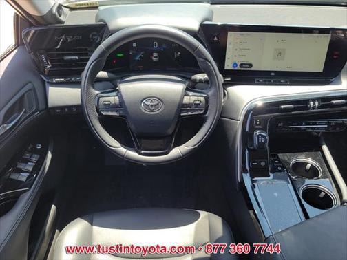 2023 Toyota Mirai Base