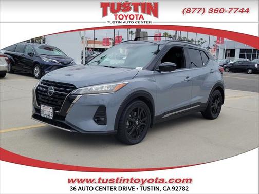 2021 Nissan Kicks SR