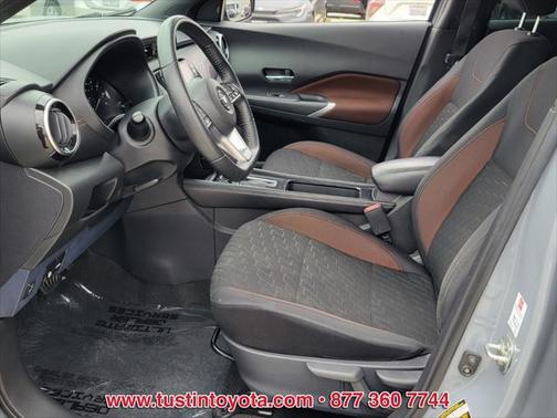 2021 Nissan Kicks SR