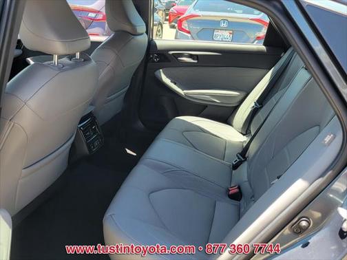 2022 Toyota Avalon Limited