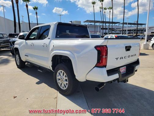 2025 Toyota Tacoma SR5